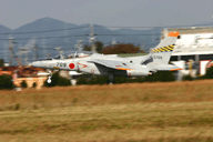 T-4 ^b`_E